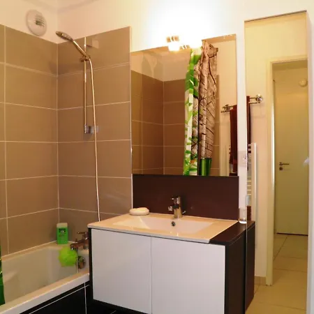 Appartamento Sète, 3 Pièces, 4 Personnes - Fr-1-338-45